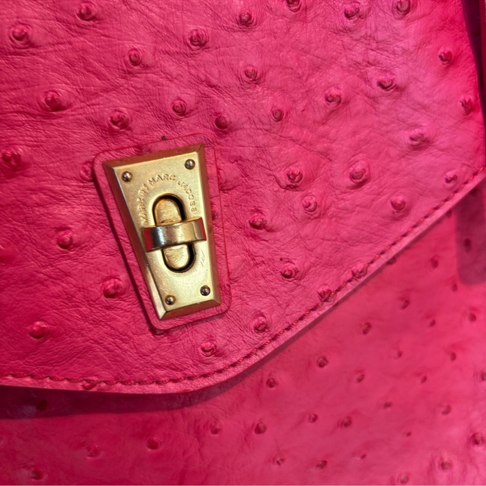 Marc Jacobs Pink Ostrich Leather Shoulder Bag - Picture 3 of 10